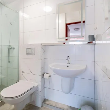 Goscinne Zaczek * デンプキ