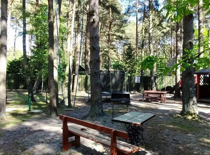 Goscinne Zaczek Pansiyon Dębki